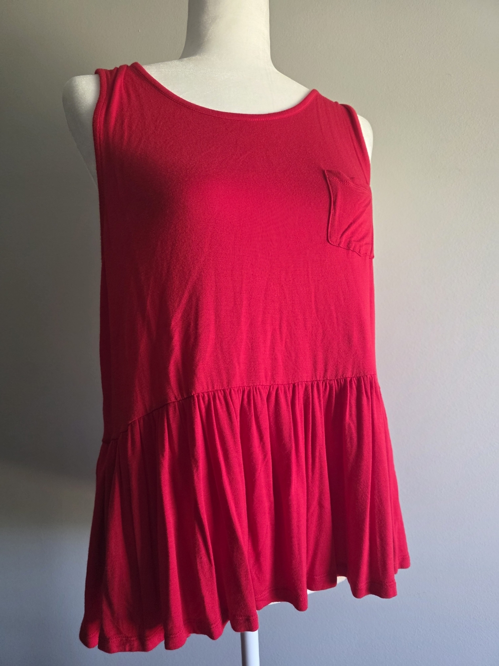 Rue21 Women’s XL Red Sleeveless Peplum Tank Top Pocket Stretch
